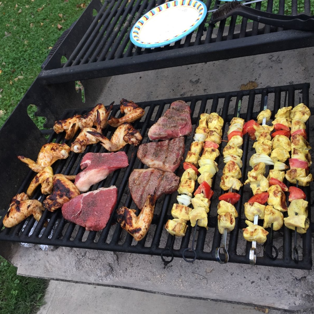 Weiyu Xu group outing barbecue (Sept., 2016 at Coralville dam)